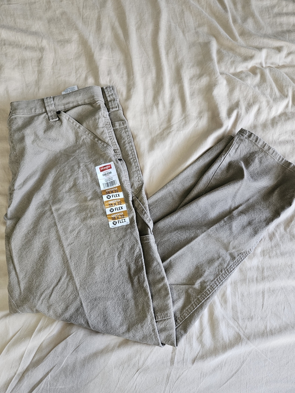 Wrangler 1094LXWCK Men's Carpenter Pants 38x32 Flex Relaxed Fit Khaki NWT